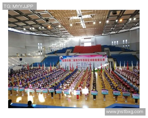 杨涵足球明星的成长历程与成就全解析