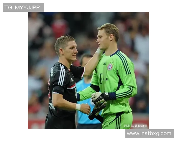 足球明星亲密互动揭秘打电话视频背后的故事与趣闻 足球明星亲密互动揭秘打电话视频背后的故事与趣闻